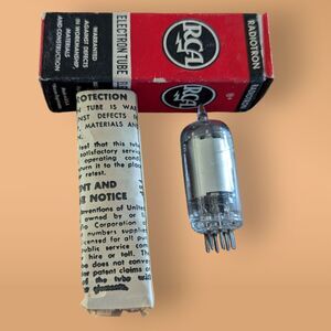 IT4 Marconi Radiotron RCA Vacuum Tube 7 Pins Plug In Ham Radio Amplifier Vintage